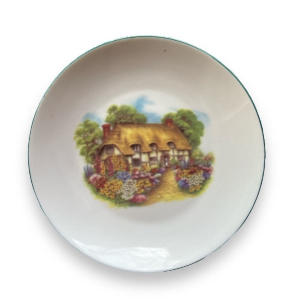 Vintage Crown Trent England Cabinet Plate Staffordshire Fine Bone China Thatched
